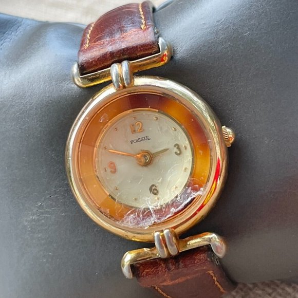 Vintage Fossil Ladies Wrist Watch Brown Leather Band Sold AS IS. for Repair - Picture 3 of 12